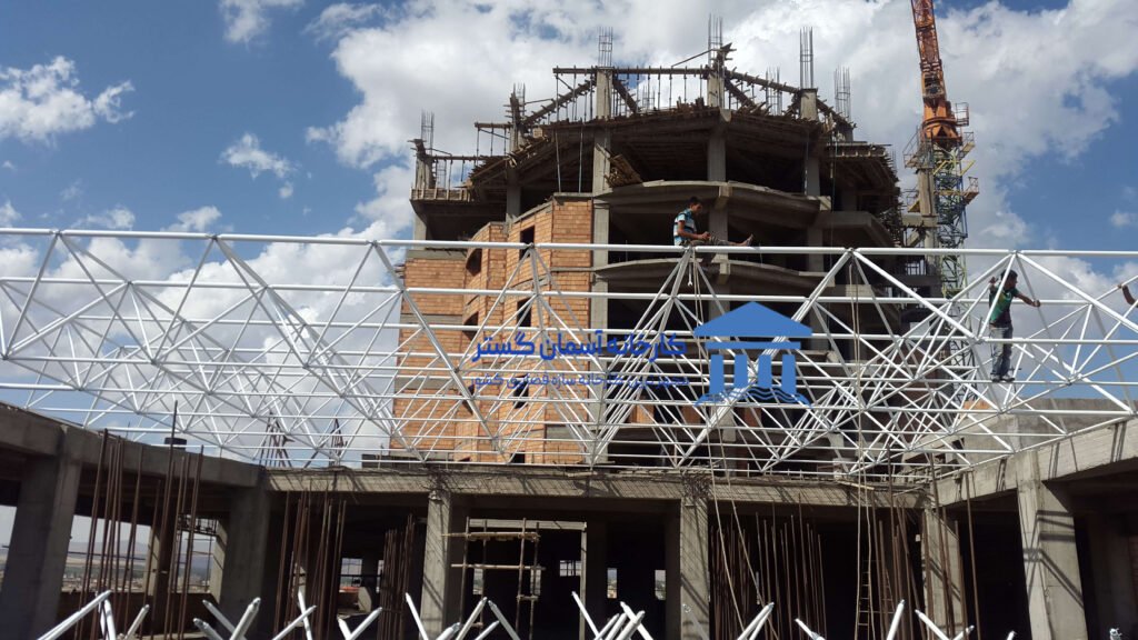 پروژه سازه فضایی مجتمع تجاری سراب