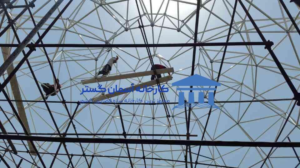 پروژه سازه فضایی دانشکده شیرین عسل